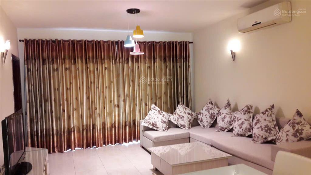 Cần cho thuê gấp căn hộ hùng vương plaza q5, 128m2, 2pn, 3wc, đầy đủ nội thất giá 20 tr
