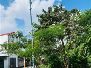 Bán đất hai mặt tiền tại ban chỉ huy quân sự Tỉnh, Đồng Tâm, Vĩnh Yên. DT 136m2