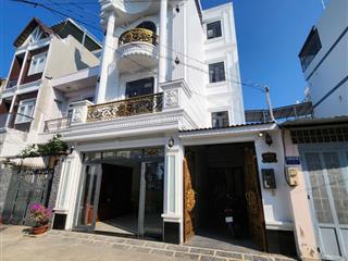 Bán nhà hẻm xe hơi, đường huỳnh tân phát, nhà bè, trệt lầu 4pn giá 8.9 tỷ.  0909 323 ***phượng