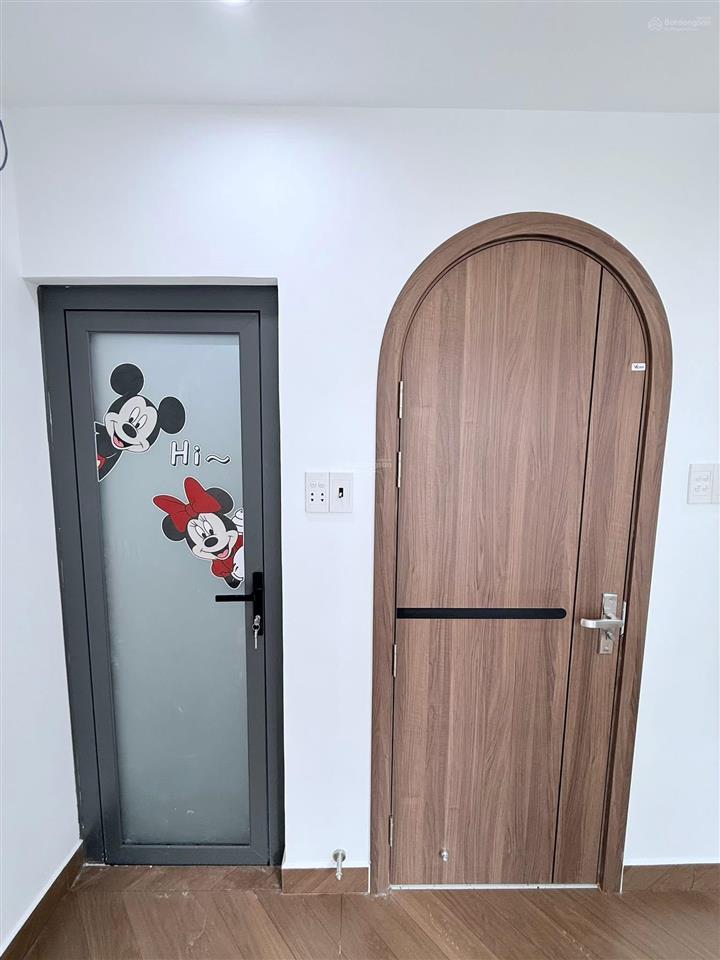 Siêu phẩm mặt tiền văn cao trệt 2 lầu nhà đẹp ngất ngây shr giá có 4 tỷ 150 cho vị trí kinh doanh