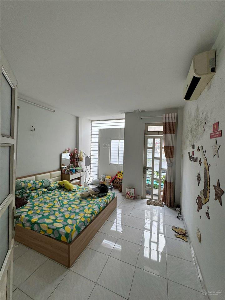 Sale sập sàn nhà 5 d bình tân 4* 14 m trệt 2 lầu sân thượng chốt 5,5 tỷ