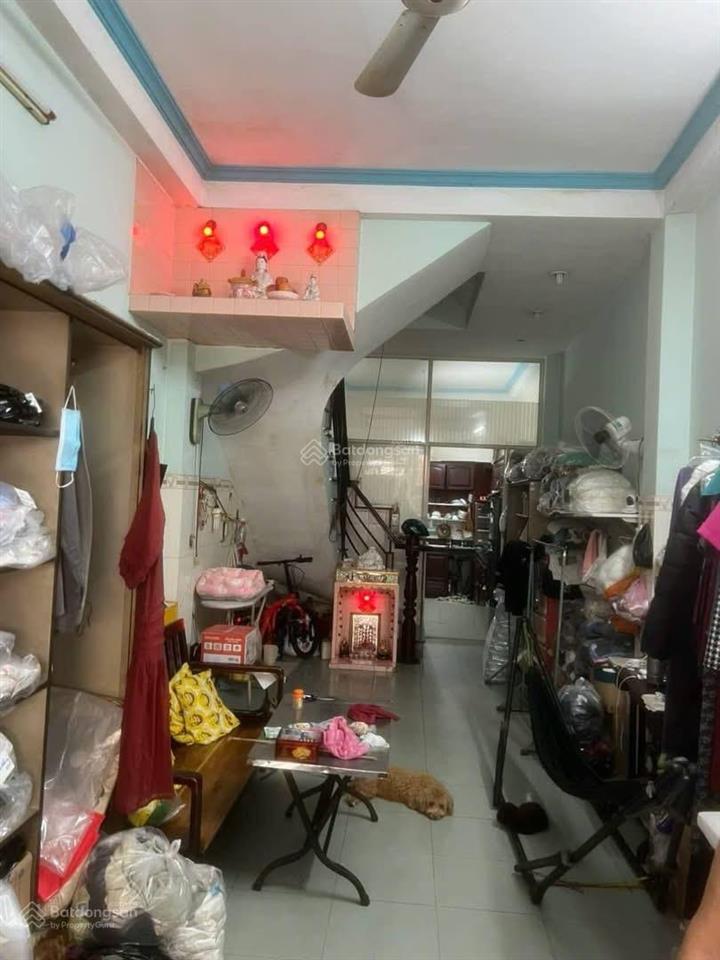 Bán nhà mặt tiền công chúa ngọc hân q11 nhà đẹp dt 3,24 m dài 16.2 m trệt 2 lầu sân thượng giá 9xxx