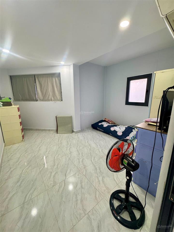 Bán nhà căn góc hương lộ 2, bình tân dt 4 x 12m trệt 2 lầu hẻm 8 m thông đẹp giá tốt có 4 tỷ 5