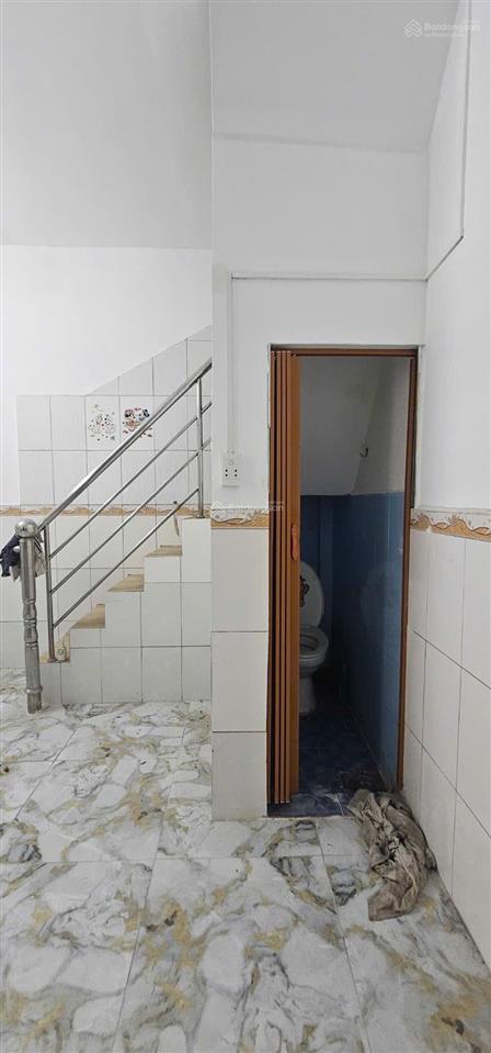 Hoa hồng 1% nhận đủ! nhà 3 tầng shr giá 2 tỷ350