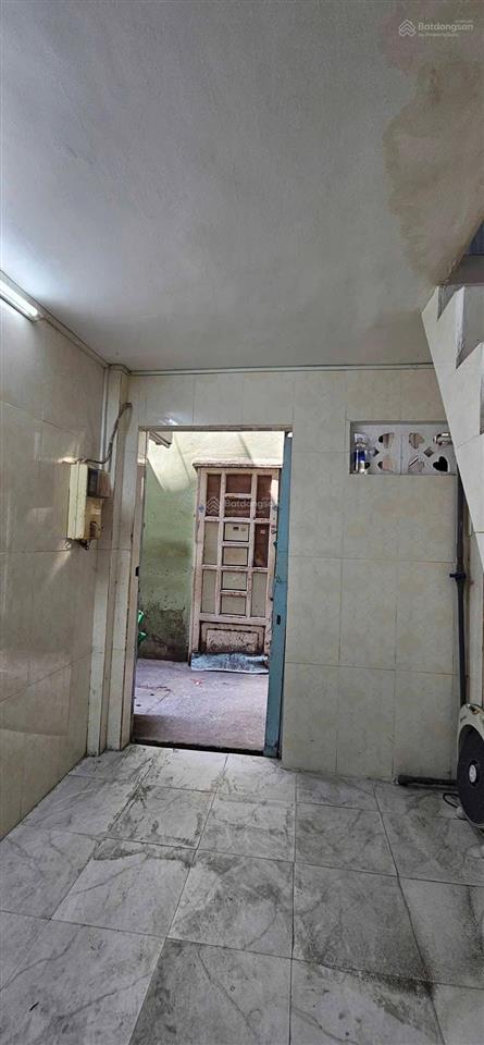 Nhà tân phú giá siêu rẻ shr trệt 2 lầu có ban công giá có 1 tỷ hơn