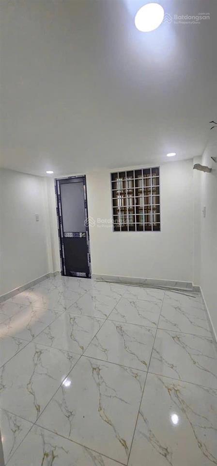 Cho thuê nhà nguyên căn hồng bàng q6 nhà đẹp trệt 3 lầu hẻm thông giá 10 tr tháng