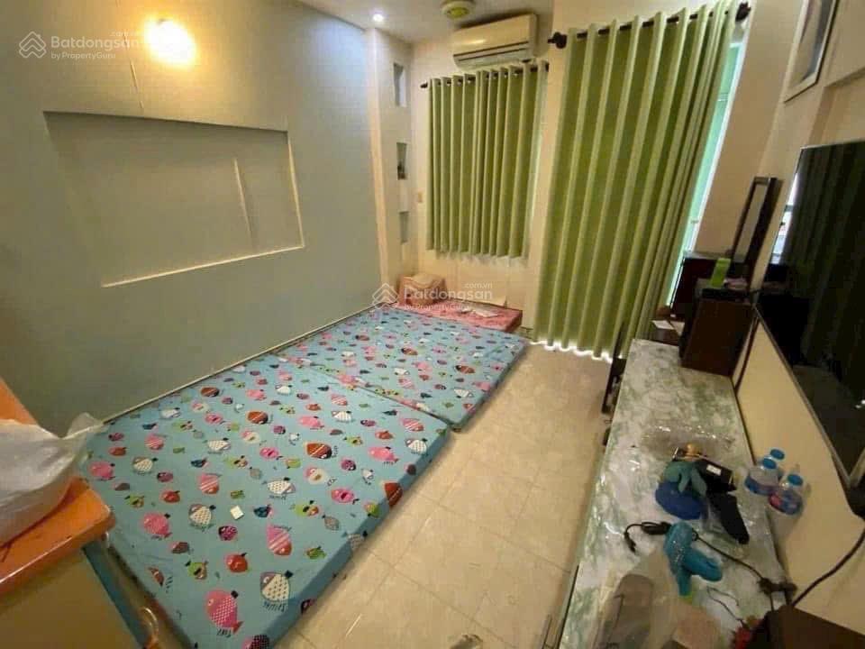 Bán nhà 3/2 q11 nhà đẹp dt 3,5* 14 m trệt lửng 2 lầu giá 5 tỷ980