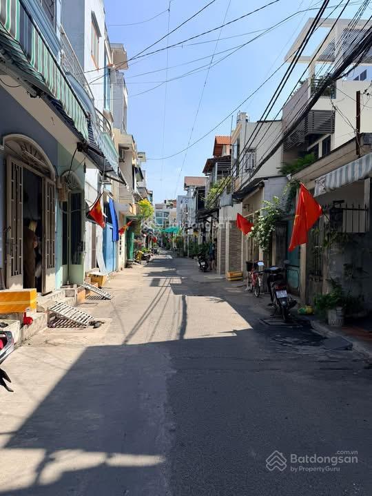 Nhà đẹp hoàng văn hoè tân phú shr ngang rộng 5 m2 dài 2 m5 trệt lầu hẻm 3 m thông giá 2 ty350
