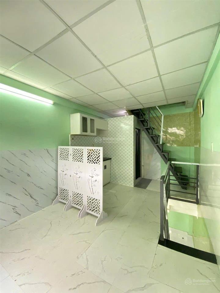 Bán nhà đội cung q11 vị trí đẹp hẻm 6 m thông trệt 2 lầu mà có 3,4 tỷ