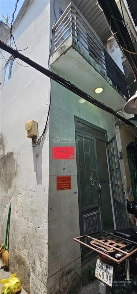 Bán nhà lê đại hành q11 shr trệt lầu nở hậu hẻm 3m thông giá 1 tỷ820 giá cực rẻ