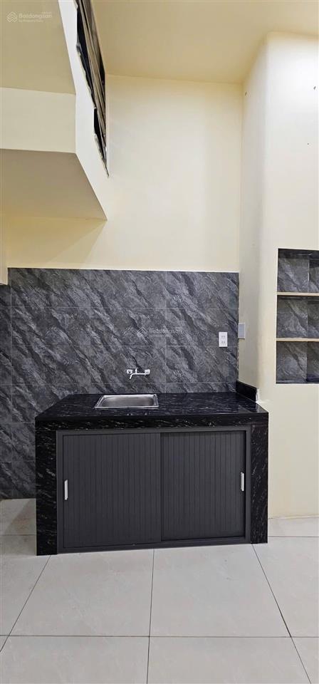 Bán nhà lạc long quân q11 hẻm thông nhà đẹp trệt 2 lầu sân thượng btct giá 4 tỷ 980