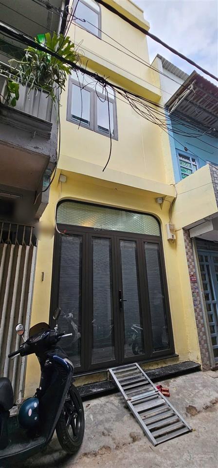 Bán nhà lạc long quân q11 hẻm thông nhà đẹp trệt 2 lầu sân thượng btct giá 4 tỷ 980