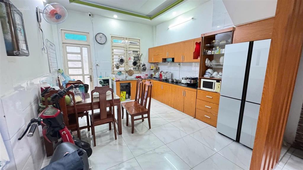 Bán nhà nguyễn chí thanh q11 nhà đẹp 4,15x13 m trệt 2 lầu sân thượng giá 7,3 tỷ nhà đẹp đầy đủ