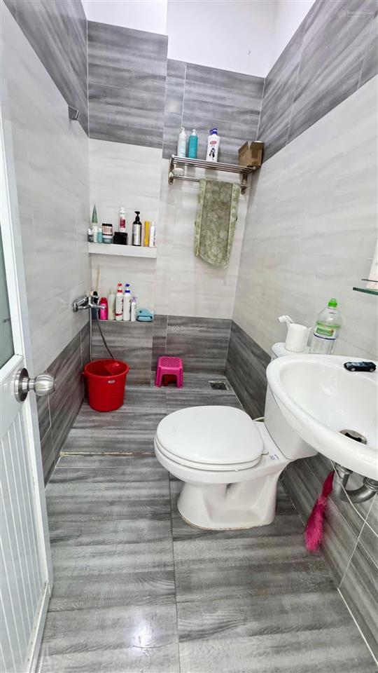 Bán nhà nguyễn chí thanh q11 nhà đẹp 4,15x13 m trệt 2 lầu sân thượng giá 7,3 tỷ nhà đẹp đầy đủ