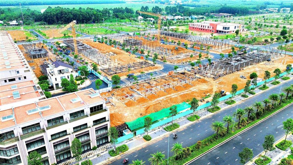 Bán một lô khe gió hiếm có giá 2 tỷ sổ sẵn công chứng ngay, ngân hàng cho vay lên đến 1,4 tỷ