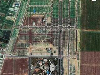 Bán gấp lô đất đối diện trường mầm non quốc tế, sổ sẵn, giá chỉ 2 tỷ (ngân hàng hỗ trợ vay 70%)