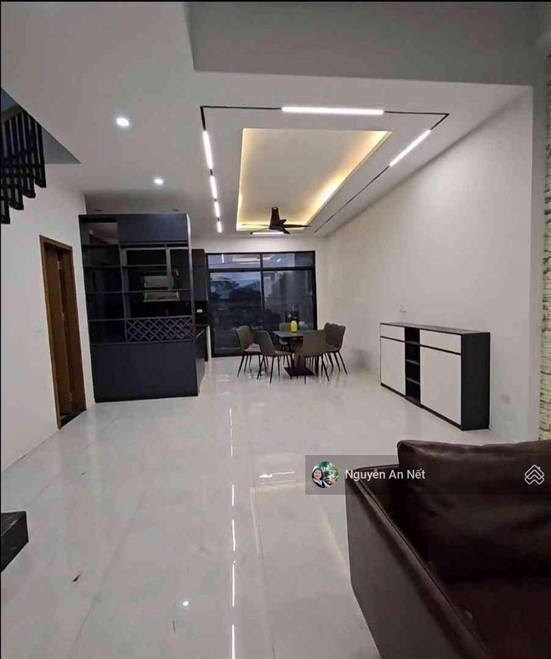 Chính chủ bán nhà 4 tầng tm 80m mt6m tt phùng đan phượng