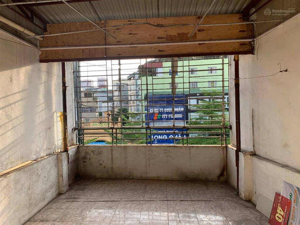 Mặt phố trần thái tông kinh doanh, dòng tiền, diện tích 30m2, 4 tầng, 24 tỷ có thương lượng