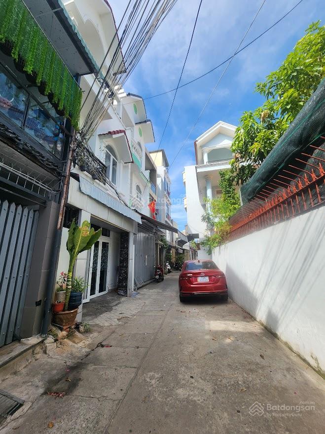 Nhà 1 trệt 2 lầu vào ở ngay  hẻm xe hơi p8 vũng tàu  giá 5 tỷ hơn
