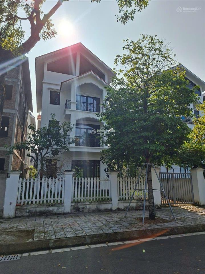 Cần bán nhanh biệt thự phương viên, 255,4m2, chỉ 150tr/m2, giá tham khảo tốt trong khu vực