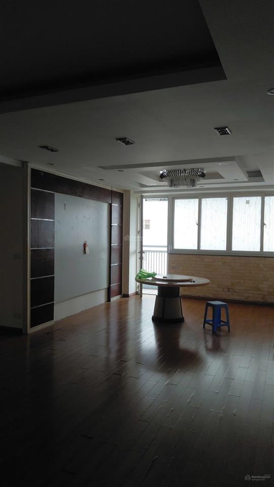 Cho thuê căn hộ góc 3 phòng ngủ tòa a1 nguyễn cơ thạch, mỹ đình chỉ 15 triệu/tháng