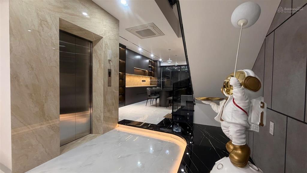 Bán nhà mỹ gia gói 3 có thang máy full nội thất hiện đại