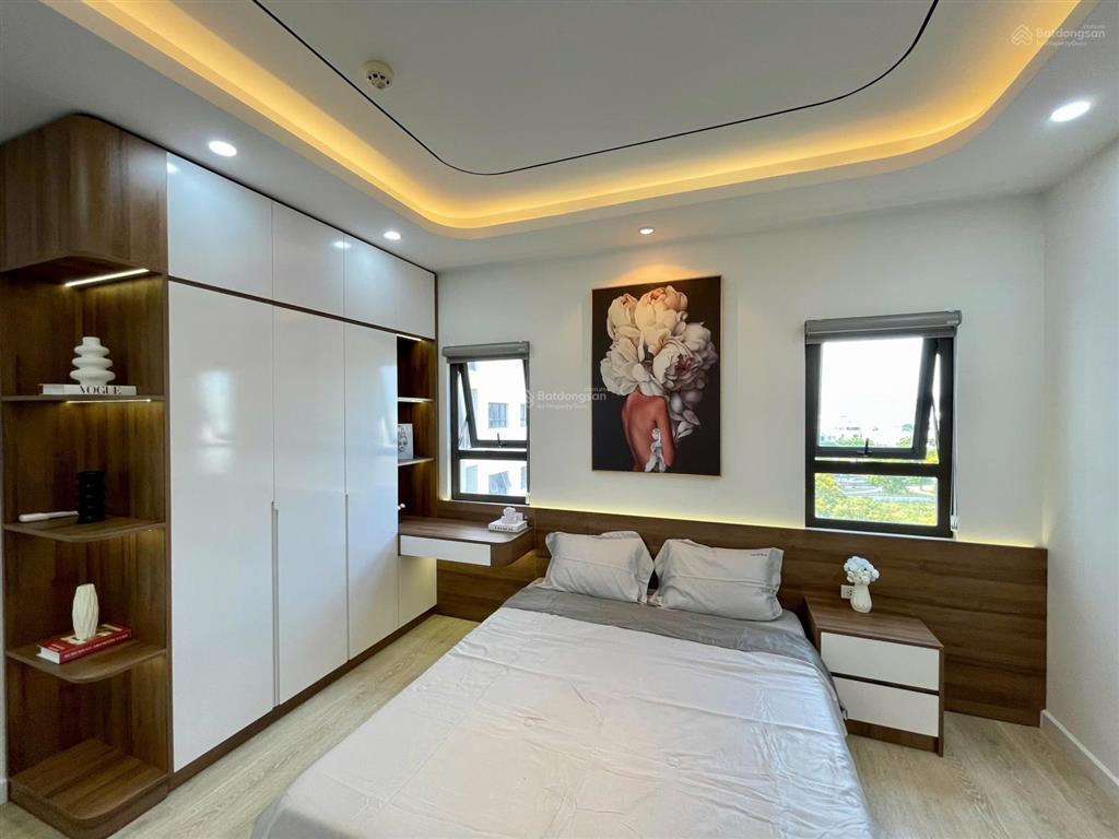 Cần bán căn góc thương mại chung cư ssh08 hà quang full nội thất hiện đại