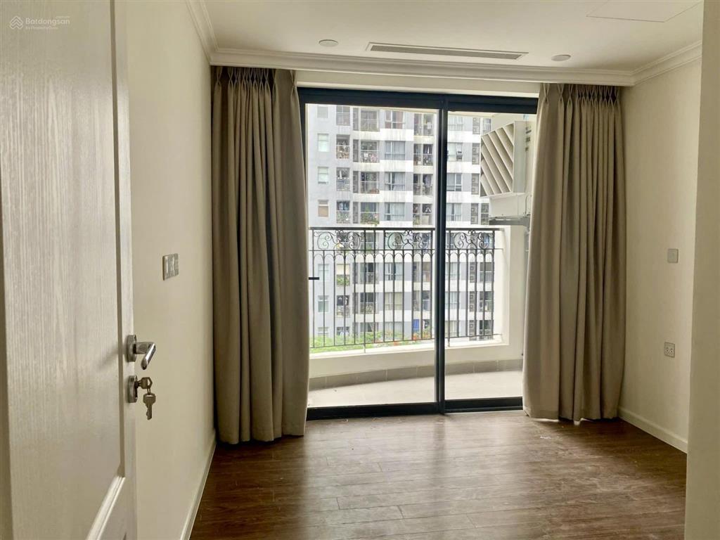 Cho thuê căn hộ 3pn, 2wc, 128m2 tại g3  0602, sunshine garden, 20 triệu vnd