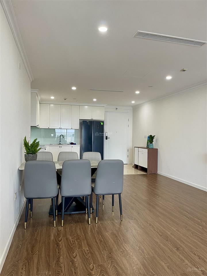 Cho thuê căn hộ 3pn, 2wc, 128m2 tại g3  0602, sunshine garden, 20 triệu vnd