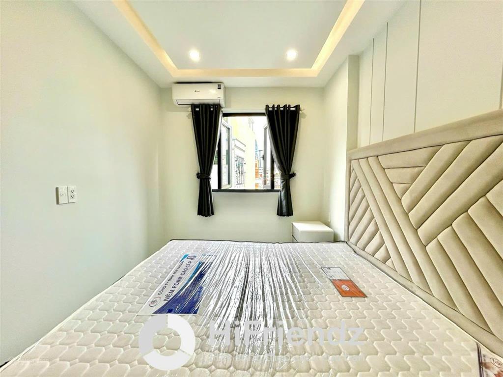 Cho thuê cc mini đề thám cực đẹp, ban công, thang máy hầm xe cao cấp, tiện nghi xịn mịn quận 1