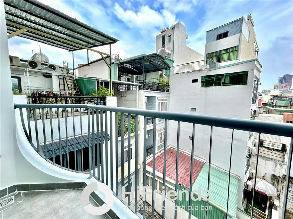 Cho thuê cc mini đề thám cực đẹp, ban công, thang máy hầm xe cao cấp, tiện nghi xịn mịn quận 1
