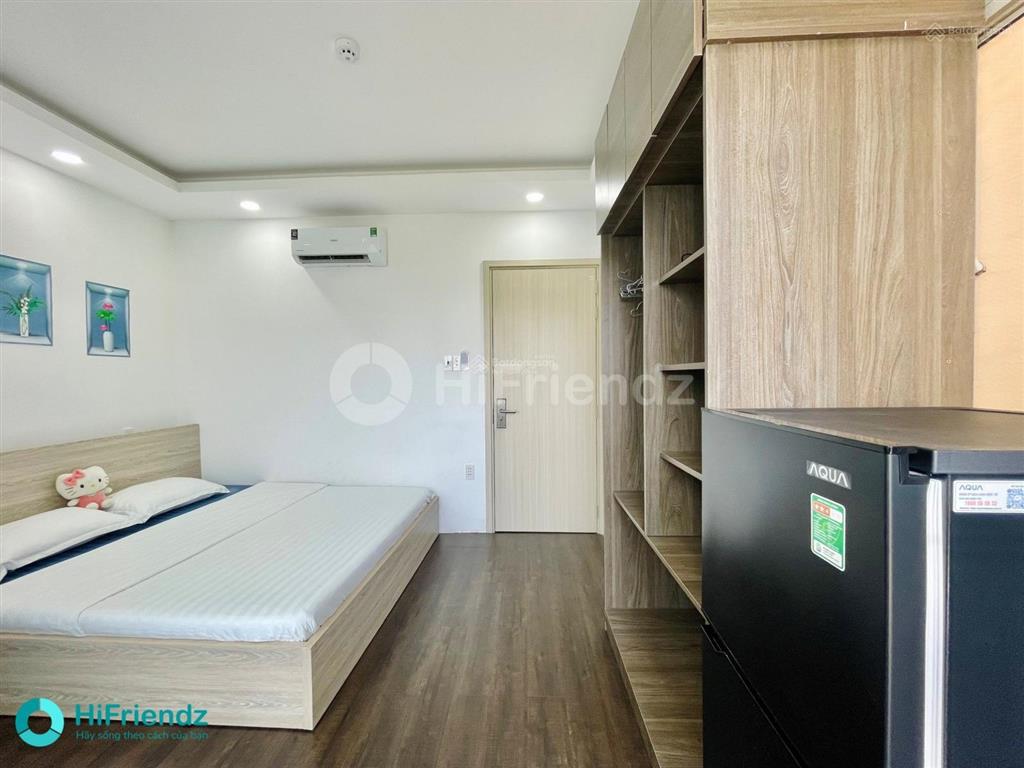 Ngất ngây căn hộ 1 phòng ngủ tách bếp ngay bờ kè hoàng sa, trường sa giá tốt cửa sổ ban công