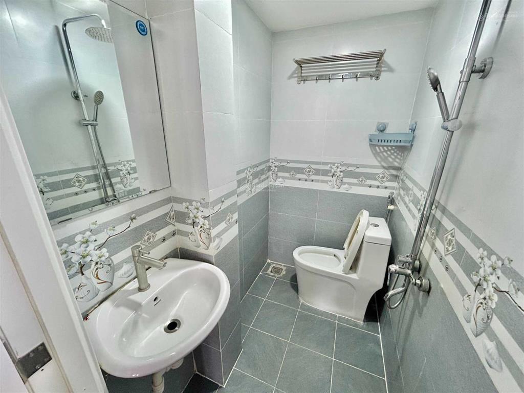Khai trương ngay căn 2 phòng ngủ dạng 1 pn + 1 duplex, siêu rộng ban công cực chill đón nắng gió