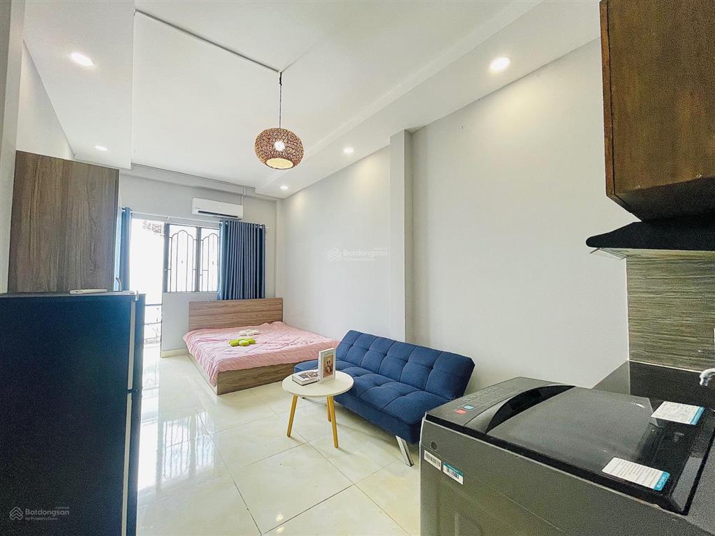 Cho thuê ngay phòng ban công cửa sổ giá cực tốt đầy đủ nội thất giao cô giang nguyễn cư trinh