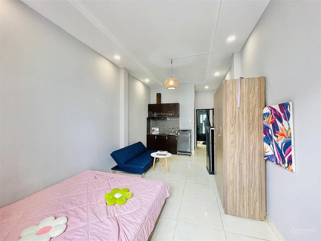 Cho thuê ngay phòng ban công cửa sổ giá cực tốt đầy đủ nội thất giao cô giang nguyễn cư trinh