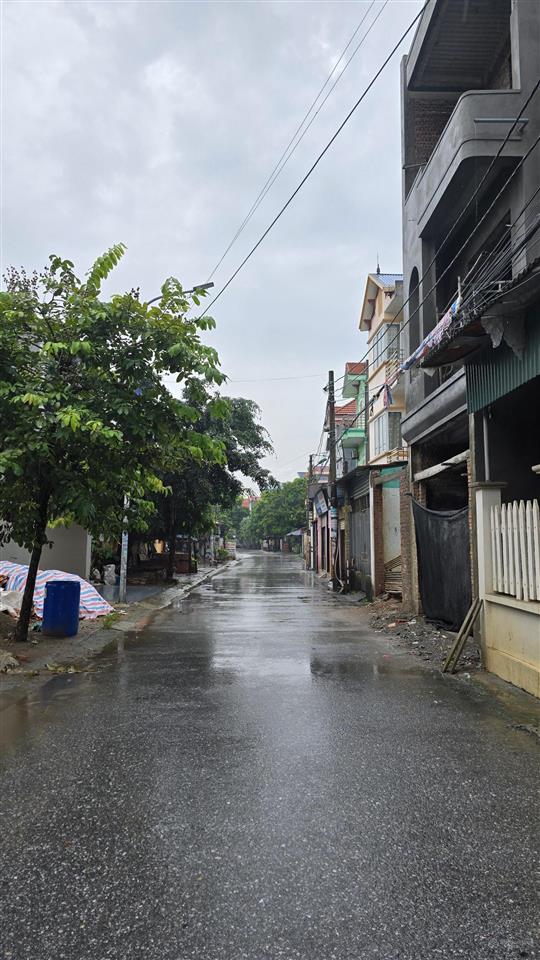 Bán nhà 4 tầng mới xây tại văn nhuế, mỹ hào