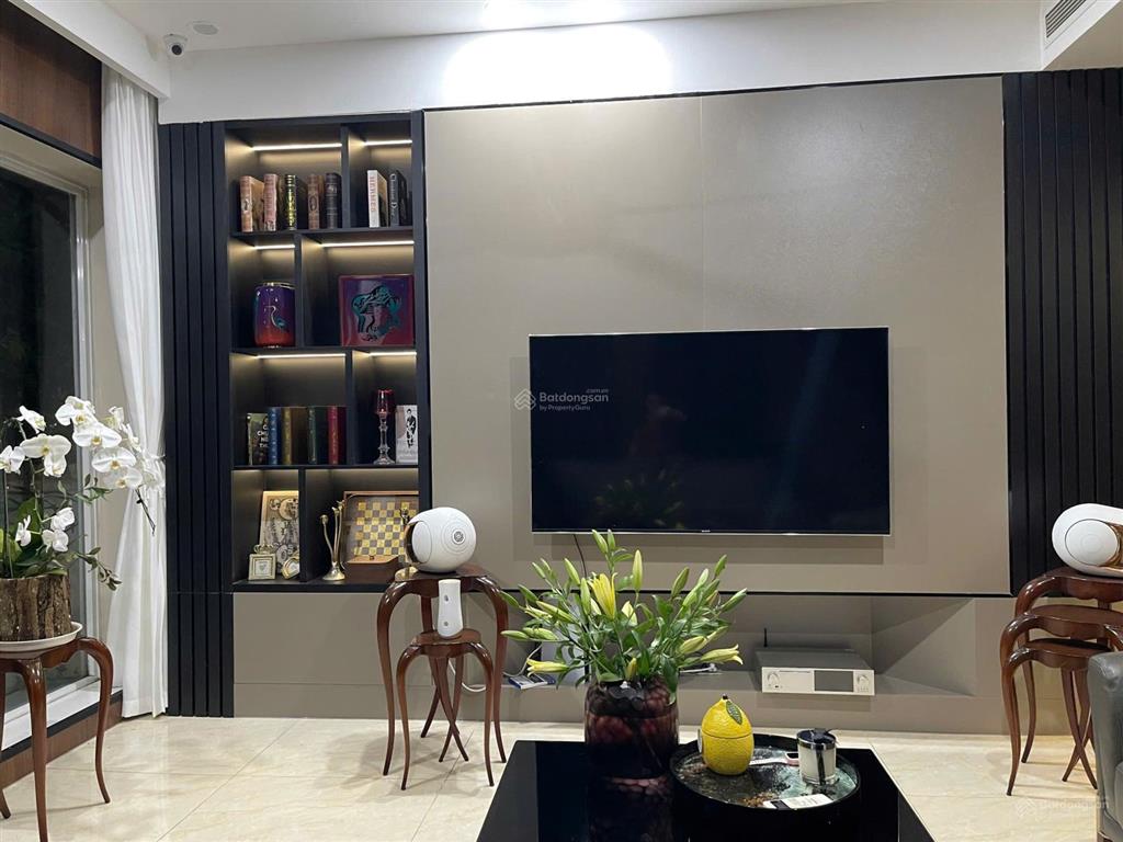 Bán biệt thự song lập vinhomes riverside chỉ 60 tỷ 165m