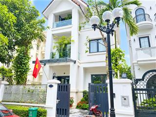 Bán biệt thự đơn lập vinhomes riverside 300m chỉ 400tr/m