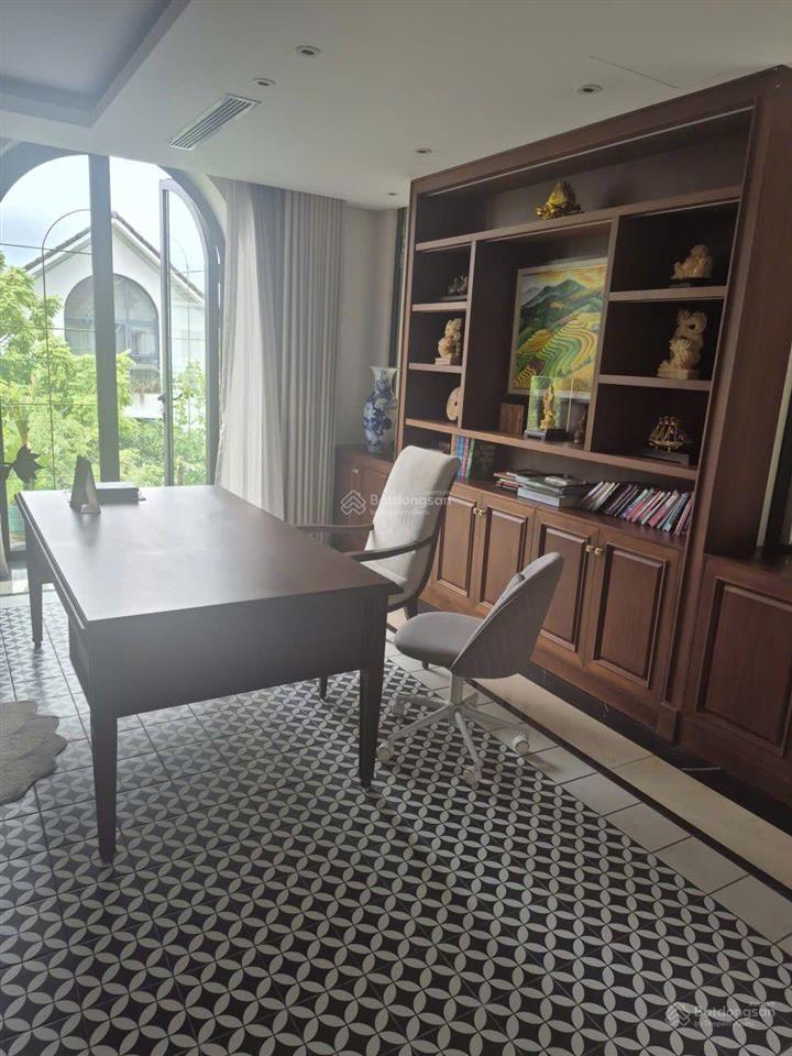 Bt song lập vinhomes riverside 200m2 chỉ 350tr/m2