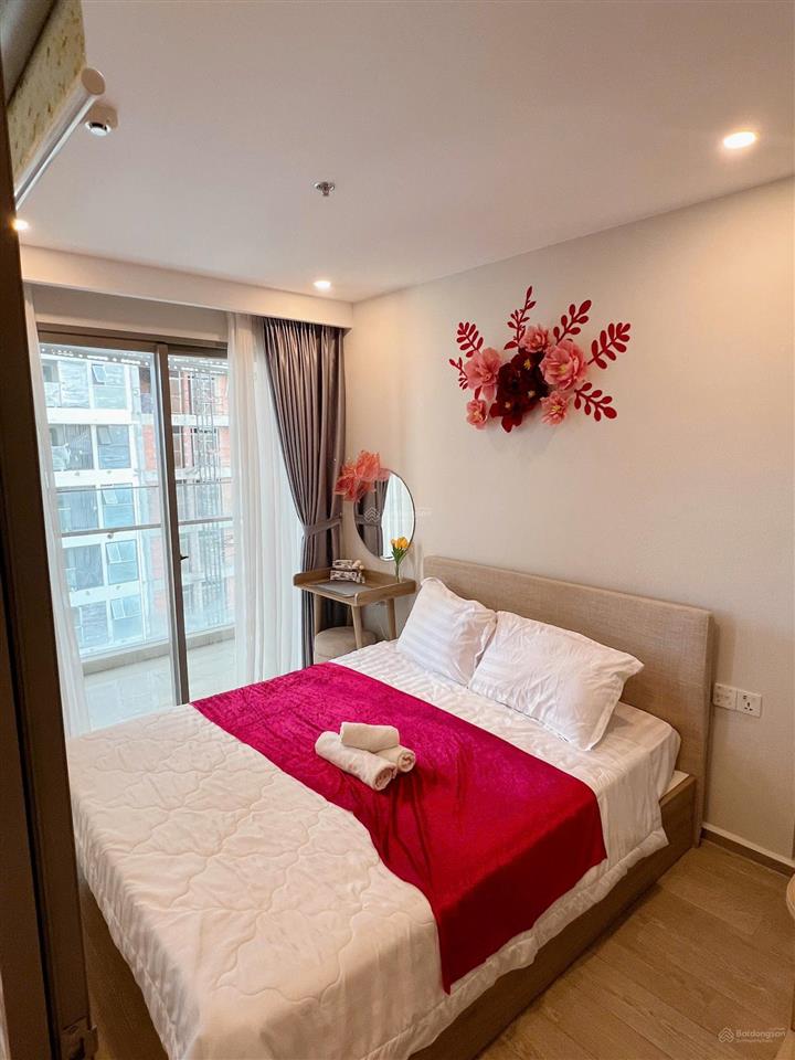 Bán căn hộ 1pn + the sóng view biển giá tốt 0848 874 ***