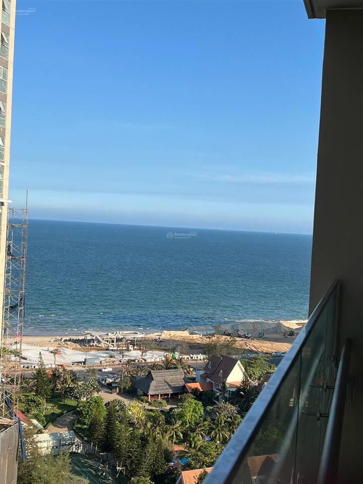 Bán căn hộ 1pn + the sóng view biển giá tốt 0848 874 ***