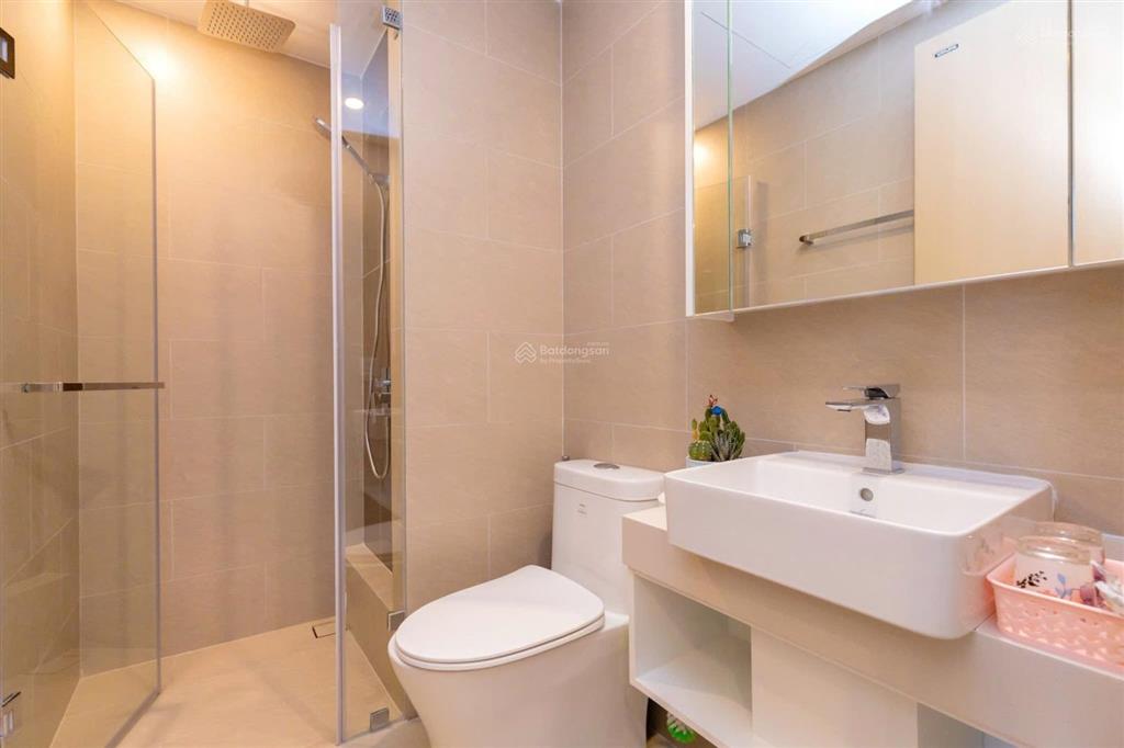 Chính chủ cần bán gấp căn 1pn + the sóng tầng cao view pullman
