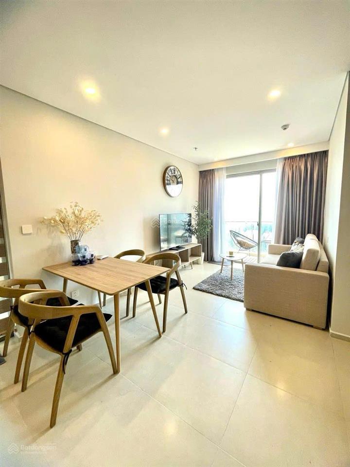 Bán căn hộ chung cư the sóng vũng tàu 2pn + tầng cao view biển  0848 874 ***