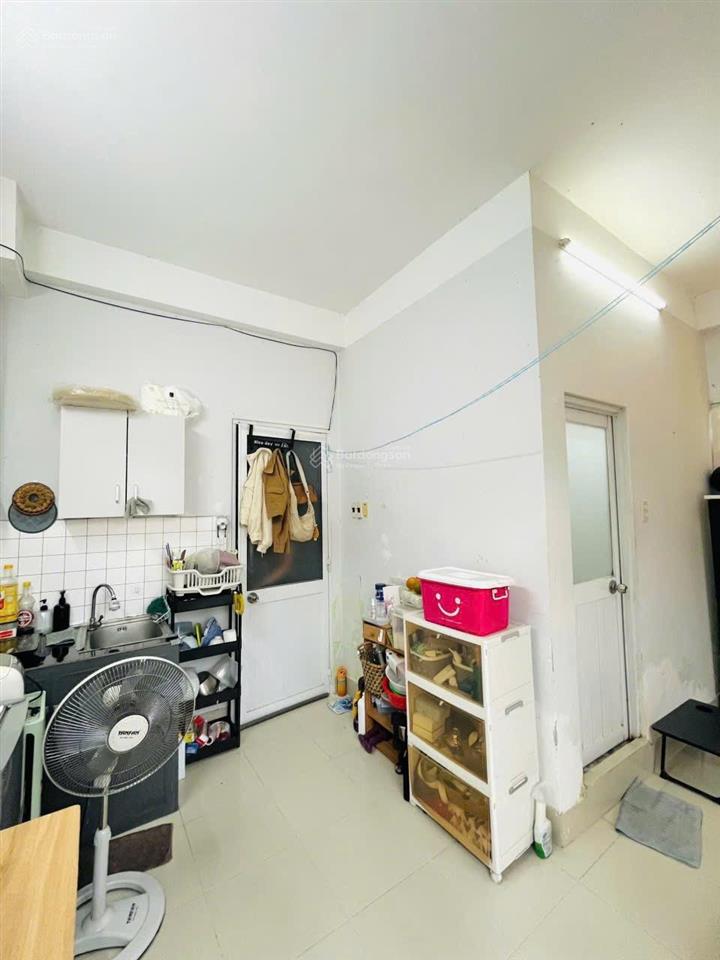 30m2  ban công, cửa sổ thoáng, kệ bếp, full nt  gần 3/2 cắt lê đại hành, y dược, kinh tế, huflit