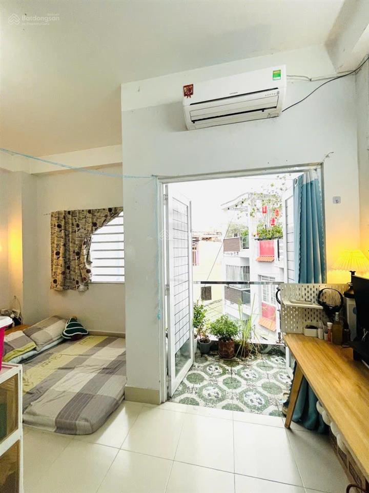 30m2  ban công, cửa sổ thoáng, kệ bếp, full nt  gần 3/2 cắt lê đại hành, y dược, kinh tế, huflit