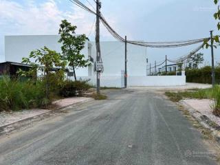 Bán đất mặt tiền kinh 10 tại xã lê minh xuân 17x60m nở hậu 80m giá ưu đãi 13 tỷ