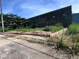 3 lô tx 52. dt (5 x 13)m2. giá(3.25) tỷ/1 nền