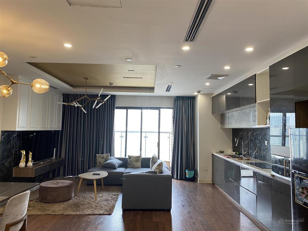 0964 493 ***  bán gấp căn 3 phòng ngủ, 175m2, giá 14 tỷ, diamond flower lê văn lương