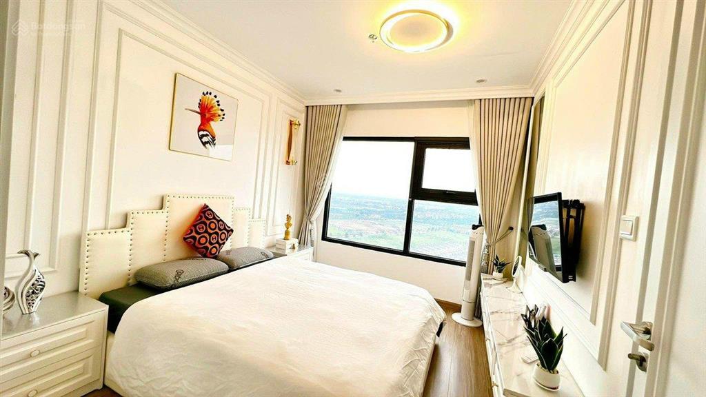 Bán căn 3 ngủ 2vs, 95m2, full đồ, 9,25 tỷ có thương lượng