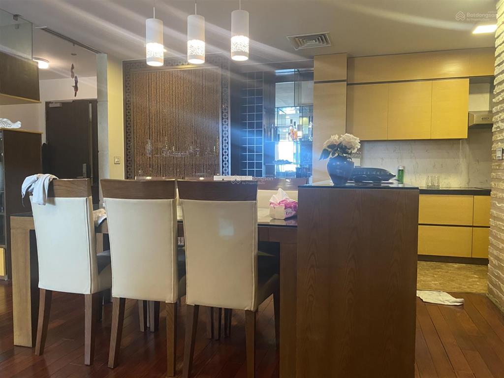 Bán gấp  10,75 tỷ, bán gấp, 4n3wc, 159m2 tòa 17t trung hoà nhân chính